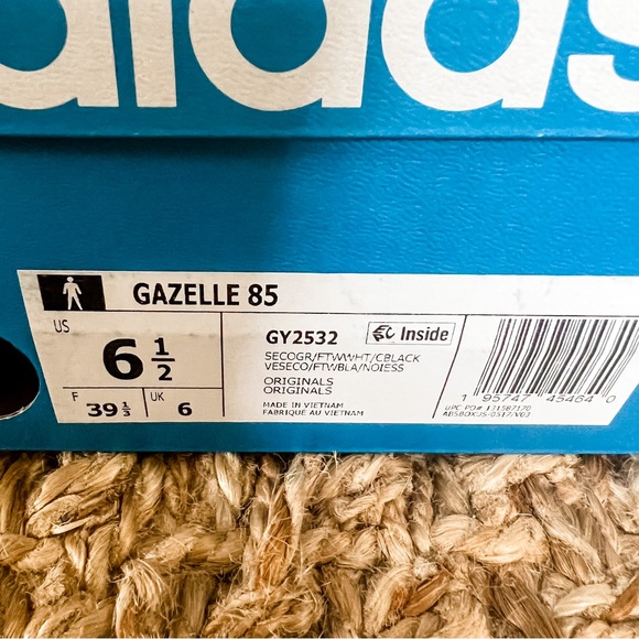 NWT Adidas Gazelle 85 Originals Sneakers Semi Court Green Size Men 6.5/Women 7.5 - Picture 15 of 16